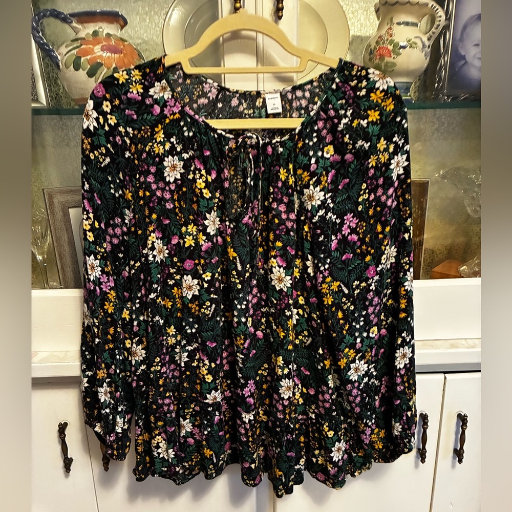 Old Navy Black Floral Women's Peasant Blouse Boho long Sleeve XL